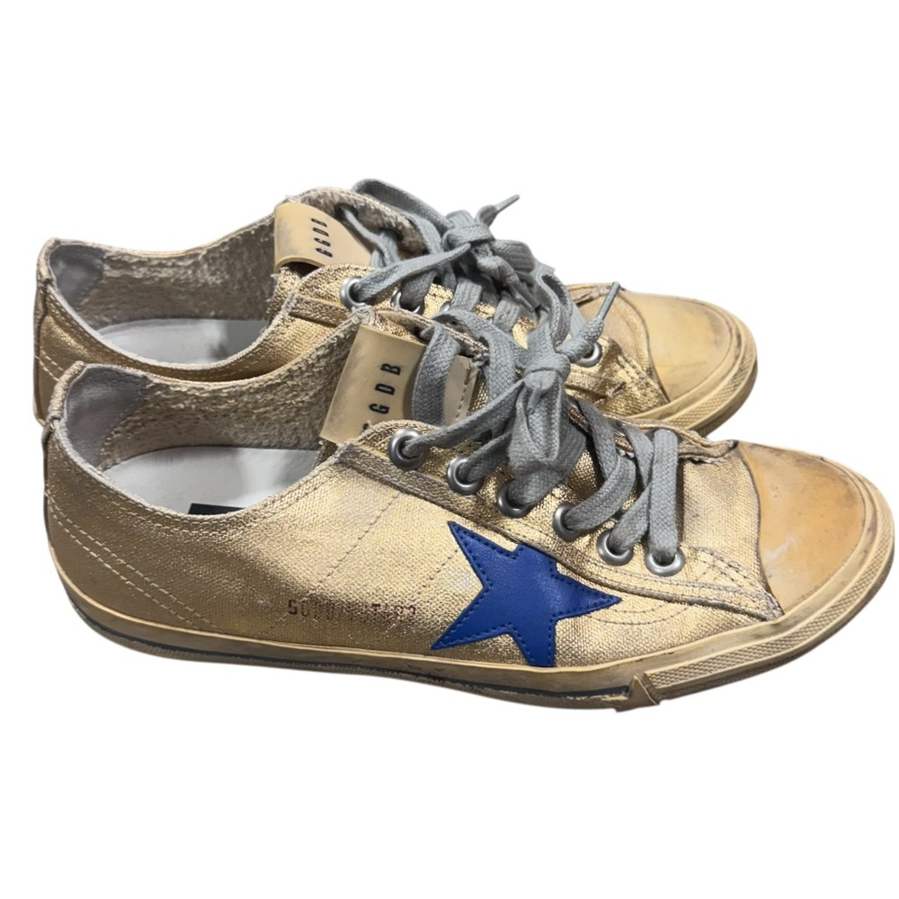 Authentic VStar2 Golden Goose Women’s Gold Sneakers with Blue Stars, Size 8 - Picture 2 of 8